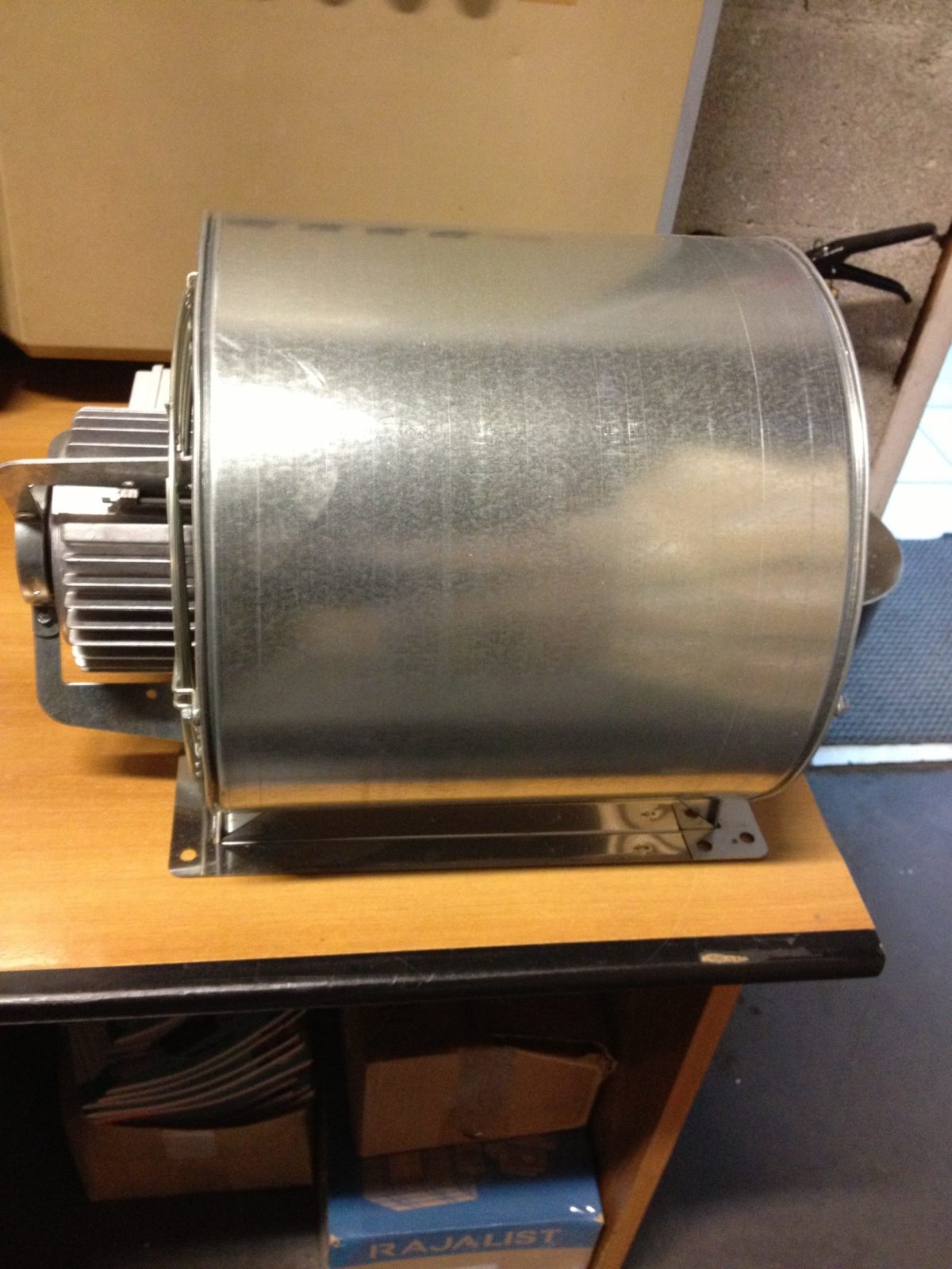 Moteur escargot 7/7 pour hotte ou caisson