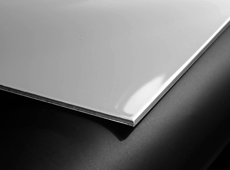 Panneau Aluminium Brossé Composite 3 mm. Alupanel alu brossé découpe