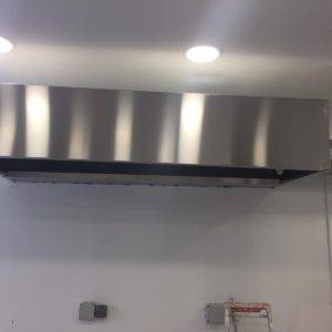 Hotte aspirante pro + caisson de ventilation 9/9 avec acessoires