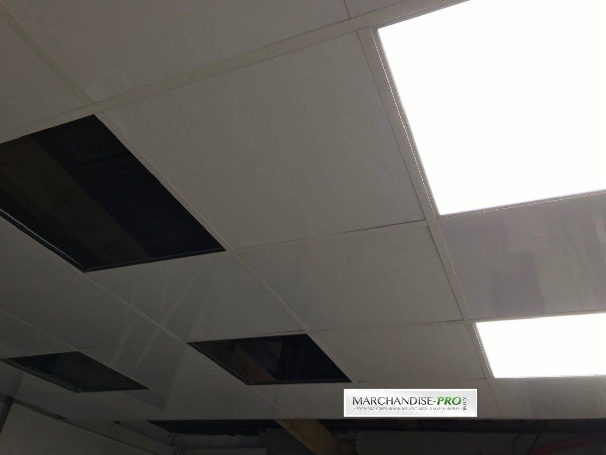 Dalle de faux plafond blanche Mat