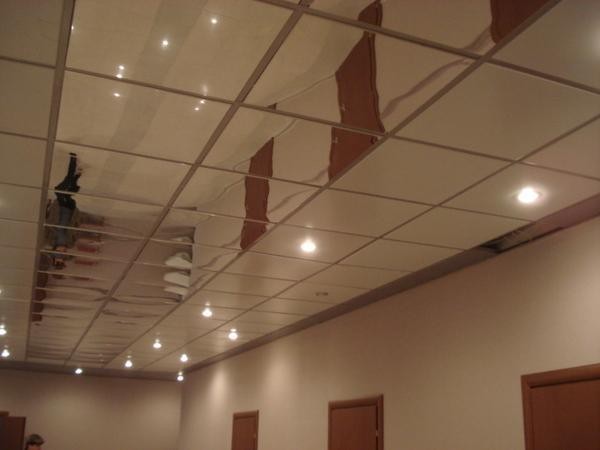 Dalle Miroir pour faux plafond amovible