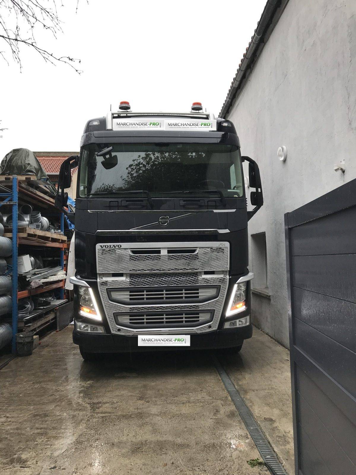 TRANSPORTEUR GRUE TRANSPORTEUR GRUE
