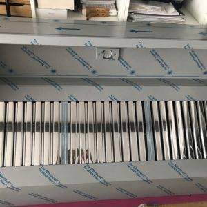 Hotte 3m / 900 motorisé avec spot LED